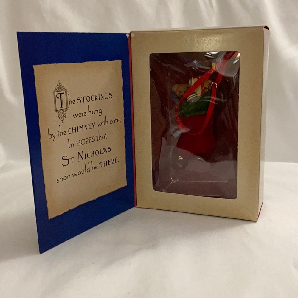 NEW Vintage Hallmark Keepsake Christmas Ornament
